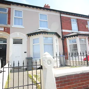 Egerton Choice - Town Centre - Modern And Spacious - Large Blackpool